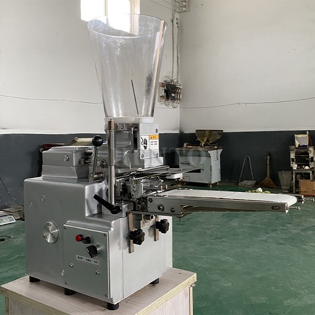 Automatic Dumpling Making Machine Automatic Dumpling Making Machine