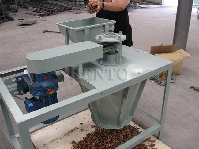 Pecan Husker Machine Pecan Husker Machine