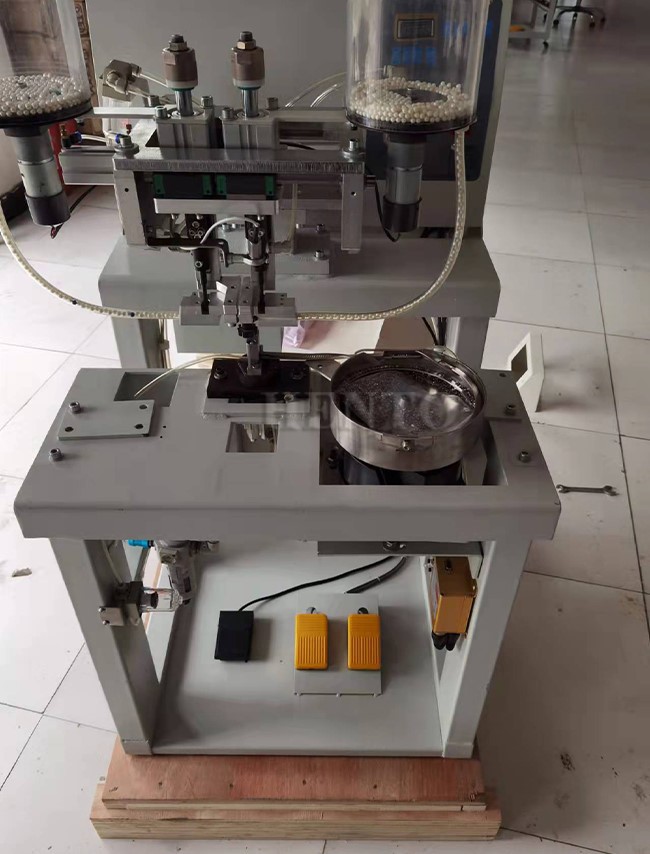 Automatic Pearl Fixing Machine Automatic Pearl Fixing Machine