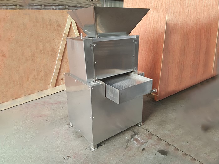 Lemon Juicing Machine