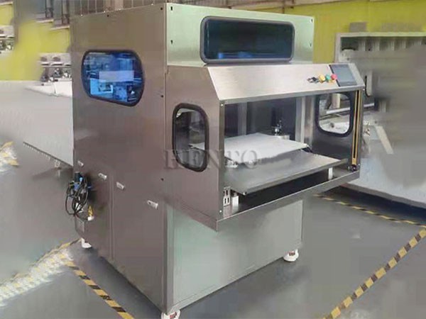 Ultrasonic Cake Cutter1