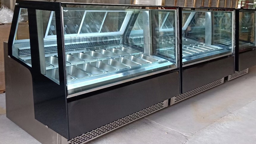 Display Freezer Machine