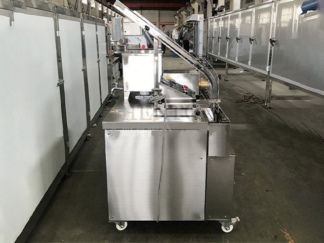 Sandwiching Biscuit Making Machine Sandwiching Biscuit Making Machine
