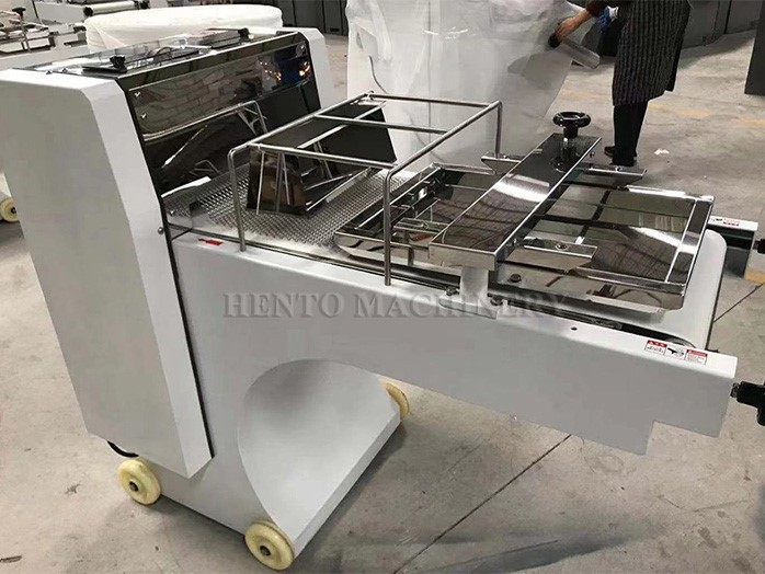 Toast Dough Moulding Machine
