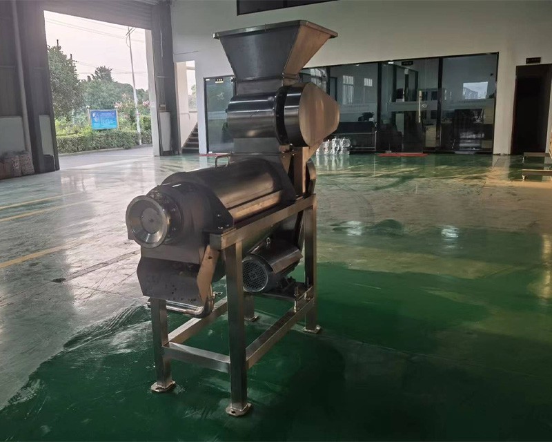 industrial juicer
