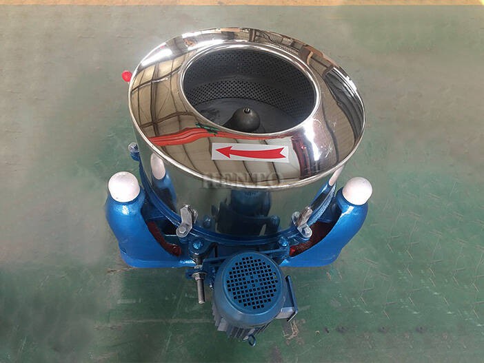 Dewatering machine