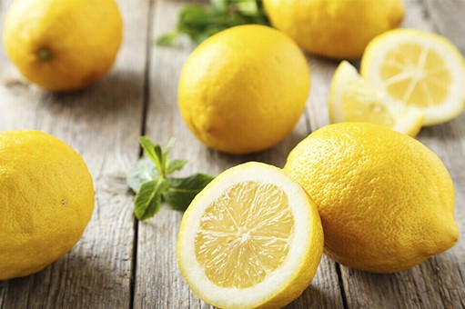 Lemon Squeezer Machine