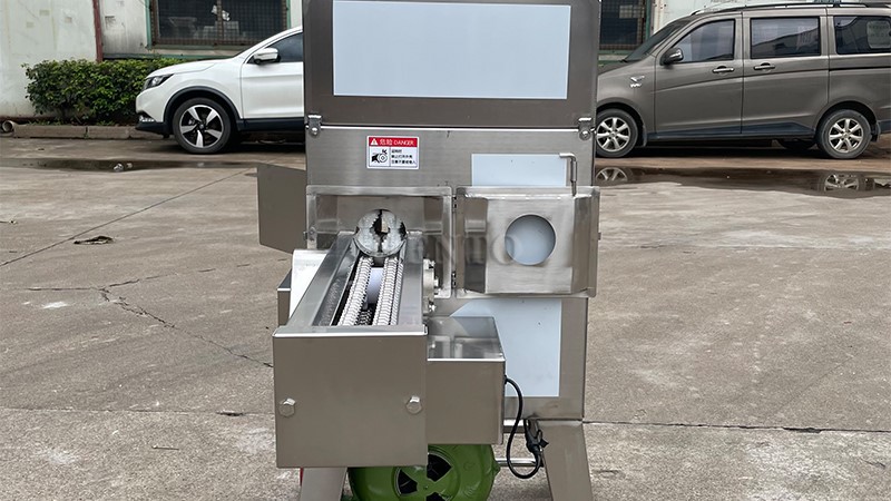 Corn Sheller Thresher Machine