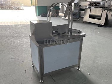 Green Coconut Cutting Machine